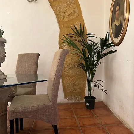 Experience Museum Guest house *