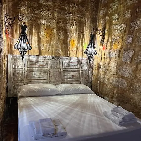 Experience Museum 3*